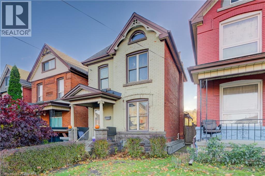 82 SIMCOE Street E|Hamilton, Ontario L8L3N4