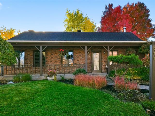 Property image for 366 Rue de Normandie|Sainte-Julie, Quebec J3E1A8