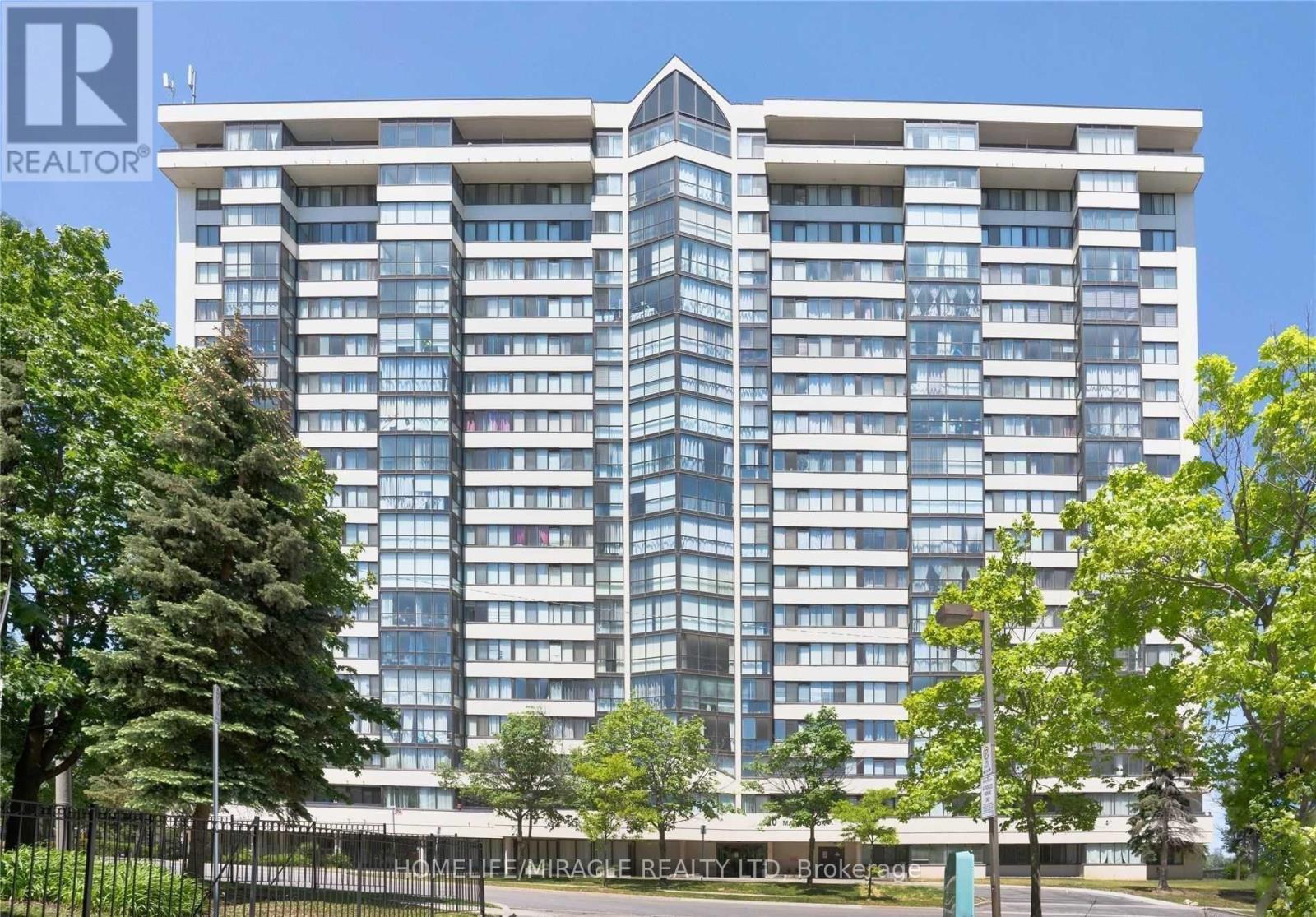 Property image for 104 - 10 MARKBROOK LANE|Toronto (Mount Olive-Silverstone-Jamestown), Ontario M9V5E3