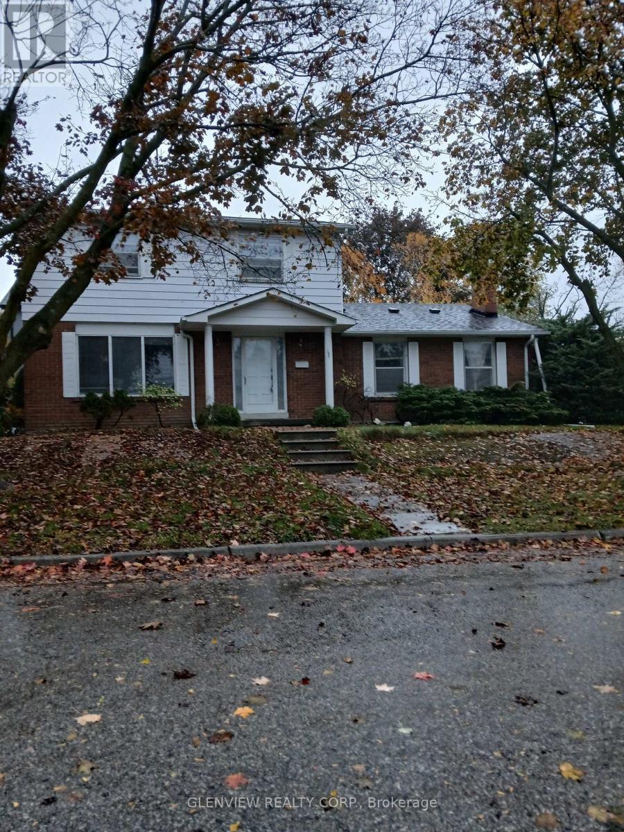 120 ROMFIELD CIRCUIT|Markham (Royal Orchard), Ontario L3T3H8