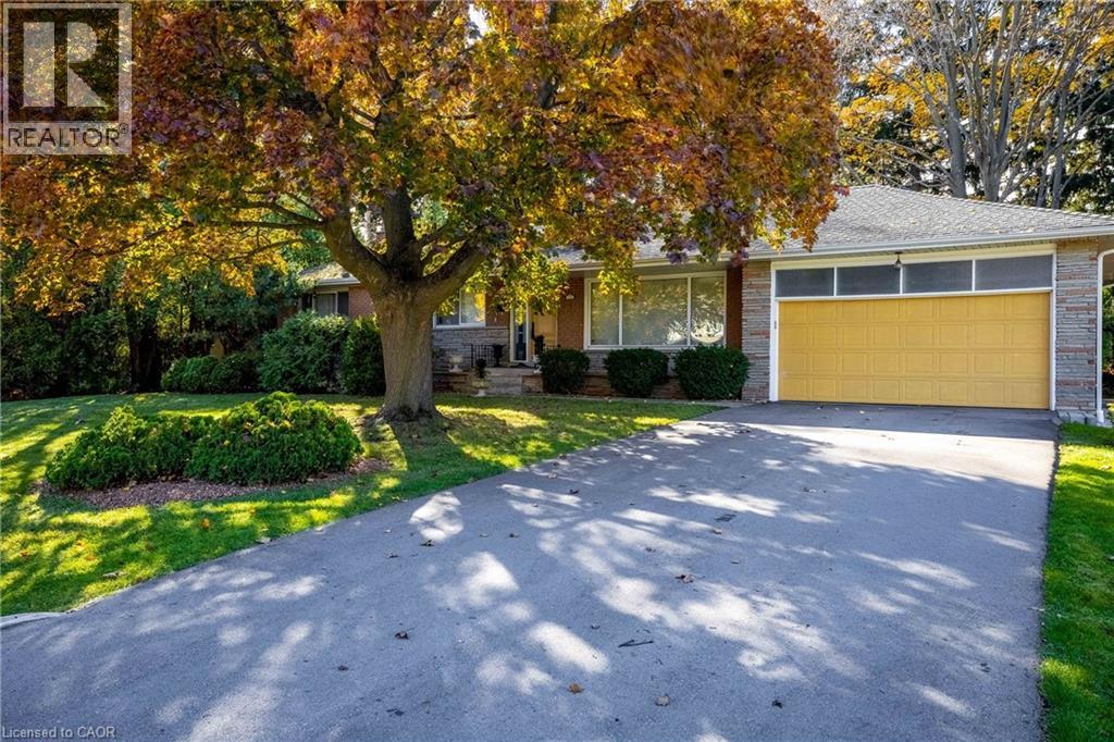 Property image for 144 TALBOT Drive|Oakville, Ontario L6L4C5