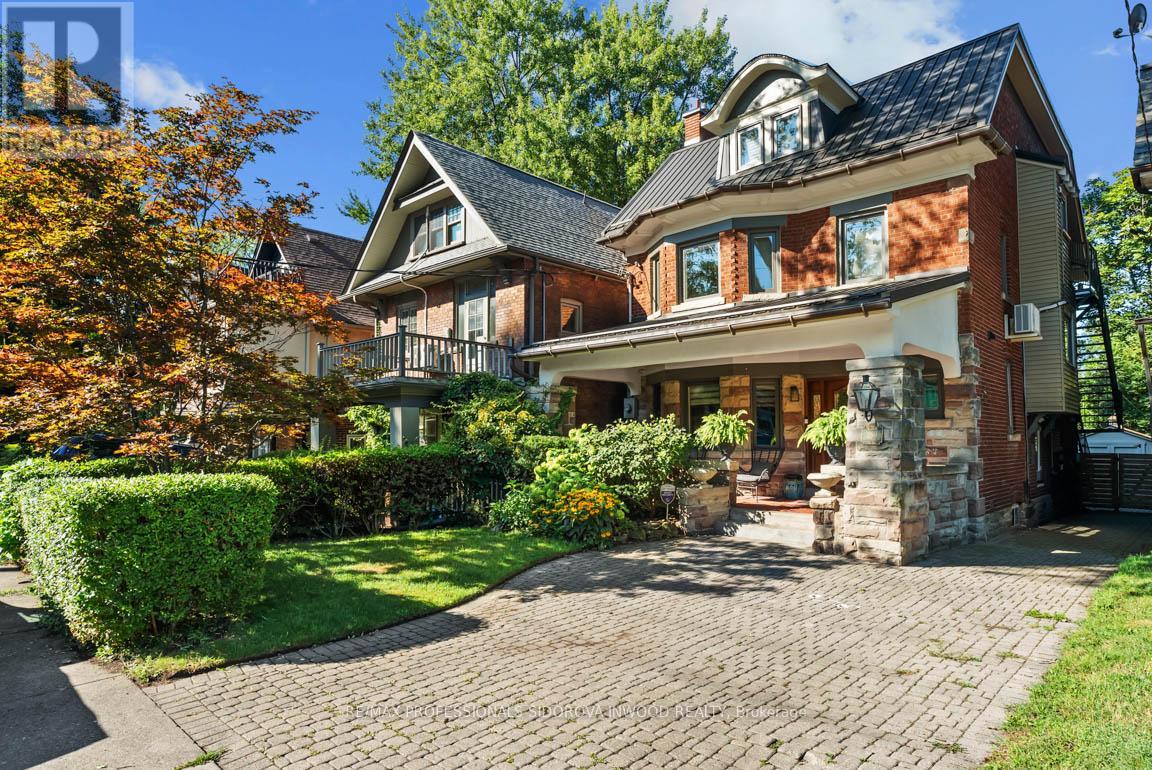 Property image for 260 INDIAN ROAD|Toronto (High Park-Swansea), Ontario M6R2X2