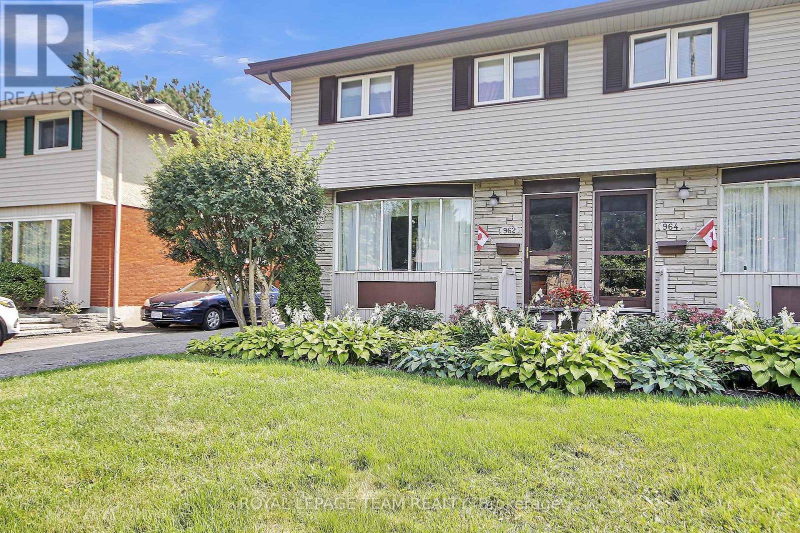 Property image for 962 DYNES ROAD|Ottawa, Ontario K2C0G8