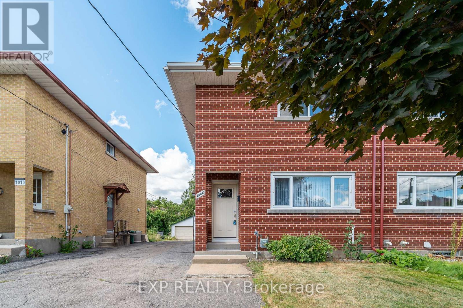 1008 RIDDELL AVENUE S|Ottawa, Ontario K2C2J5