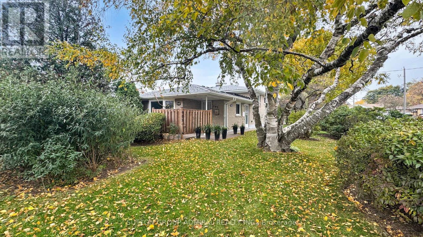 Property image for 105 BALTRAY CRESCENT|Toronto (Parkwoods-Donalda), Ontario M3A2H5