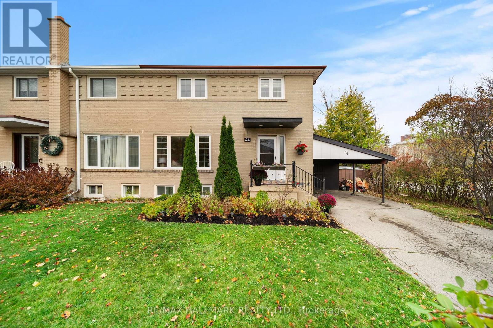 Property image for 44 ATHENIA COURT|Toronto (West Hill), Ontario M1E2C1