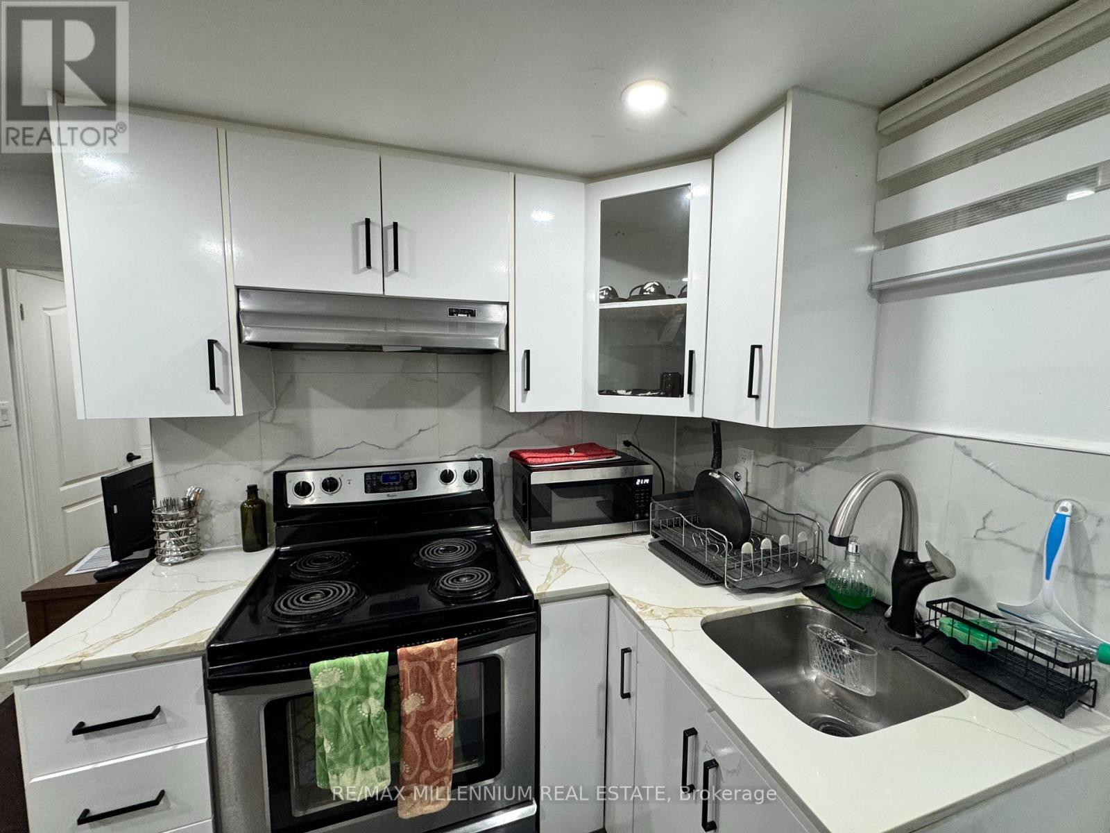 Property image for 3847 MORNING STAR DRIVE|Mississauga (Malton), Ontario L4T3K2