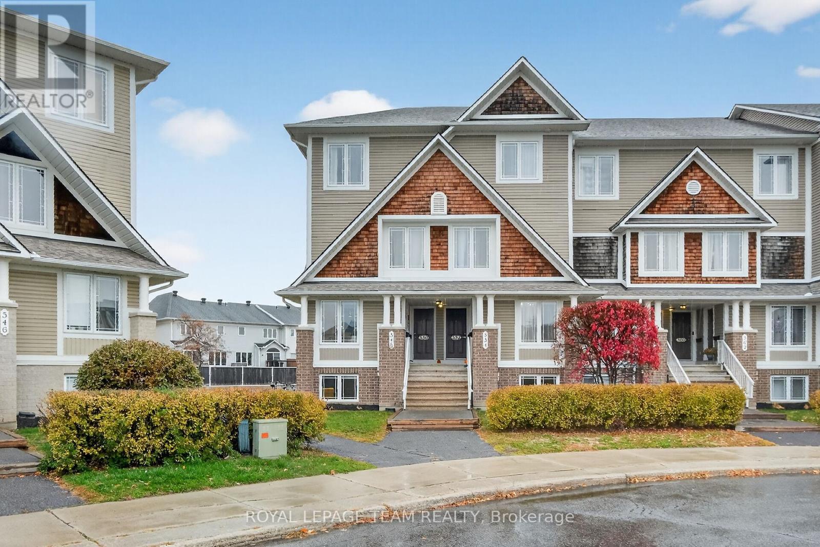 Property image for 548 LAKERIDGE DRIVE NE|Ottawa, Ontario K4A0H5