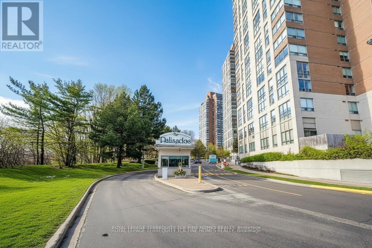 Property image for 1905 - 215 WYNFORD DRIVE|Toronto (Flemingdon Park), Ontario M3C3P5