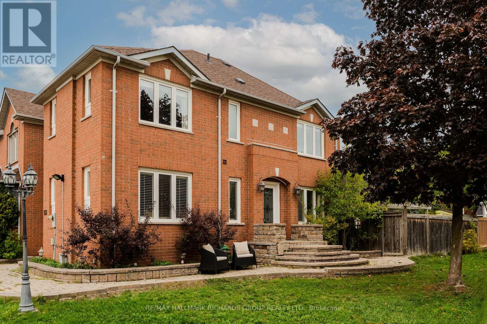 Property image for 1531 ARCADIA SQUARE|Pickering (Amberlea), Ontario L1V6W3