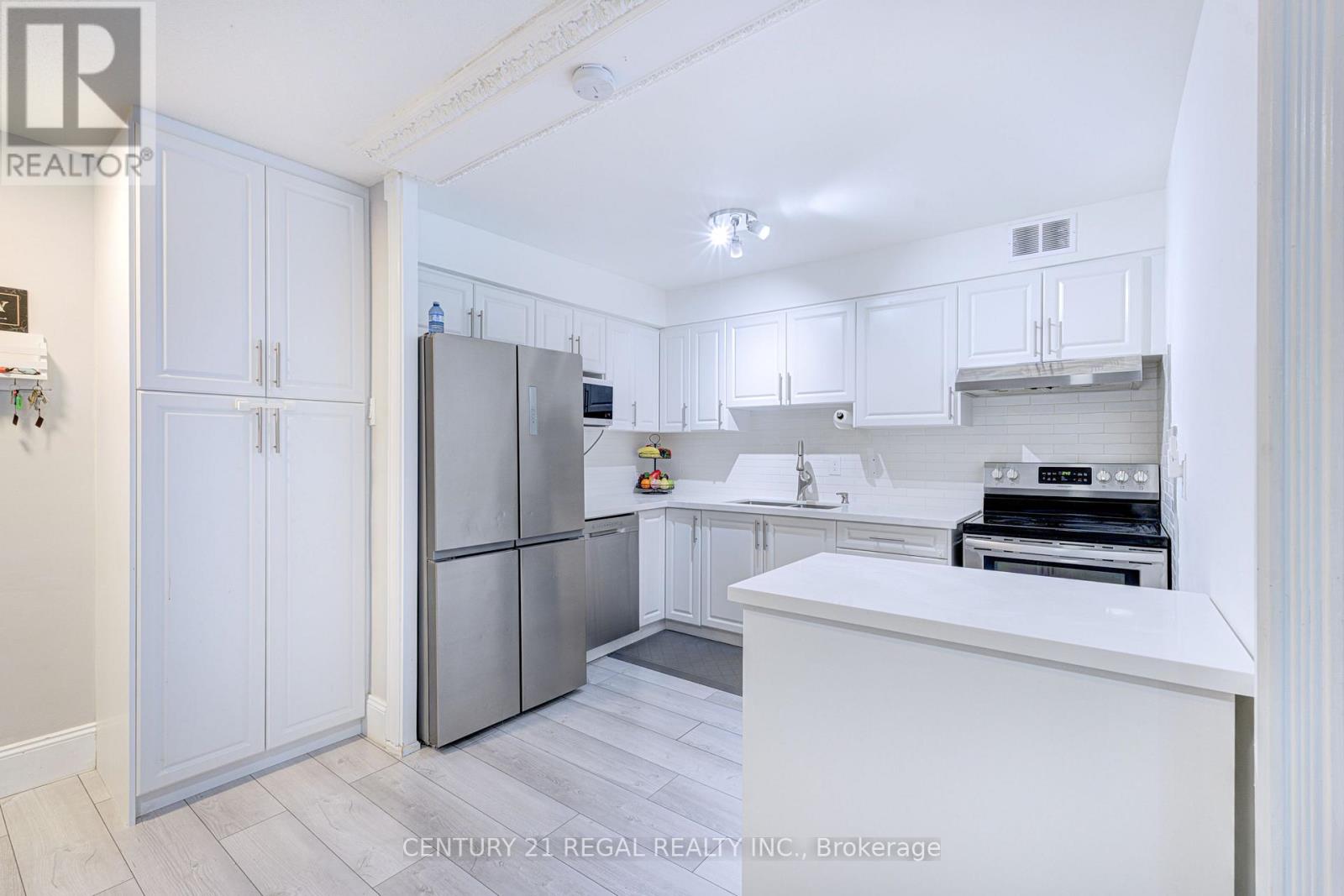 139 - 366 THE EAST MALL|Toronto (Islington-City Centre West), Ontario M9B6C6