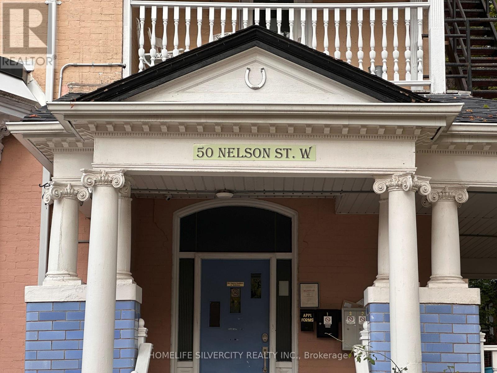 Property image for 4 - 50 NELSON STREET W|Brampton (Downtown Brampton), Ontario L6X1C3