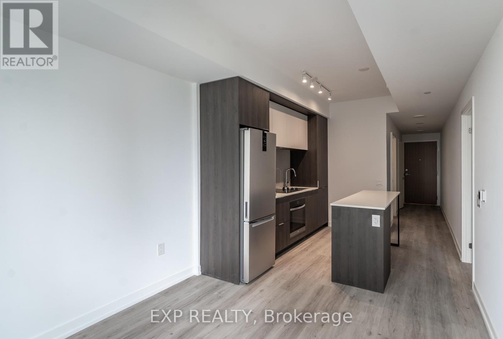 Property image for 1111 - 395 SQUARE ONE DRIVE|Mississauga (City Centre), Ontario L5B0P6