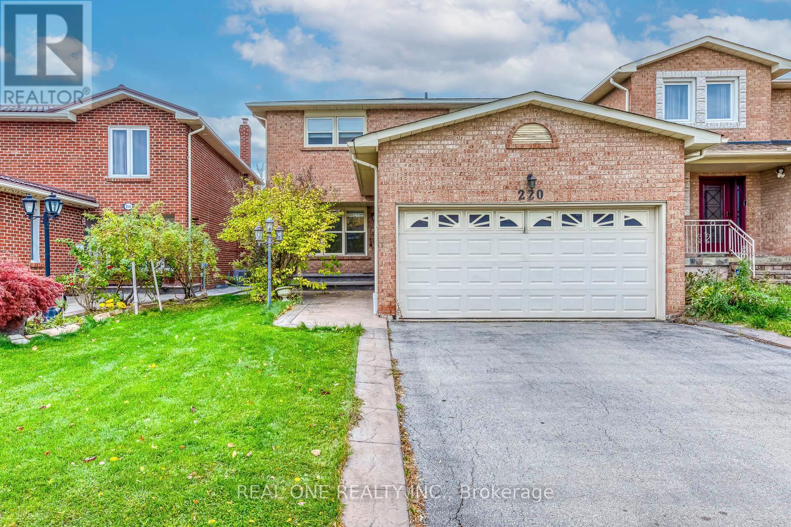 220 KINGSBRIDGE GARDEN CIRCLE|Mississauga (Hurontario), Ontario L5R1L3