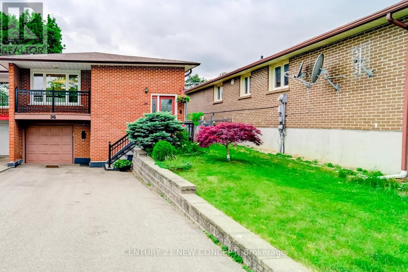 Property image for UPPER - 36 JAMES GRAY DRIVE E|Toronto (Bayview Woods-Steeles), Ontario M2H1N9
