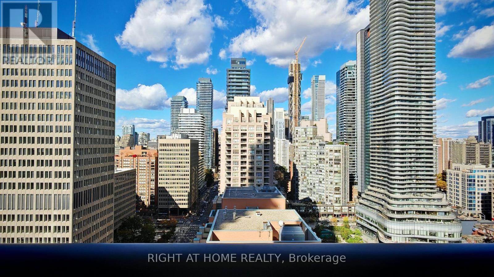 Property image for 2305 - 37 GROSVENOR STREET|Toronto (Bay Street Corridor), Ontario M4Y3G5