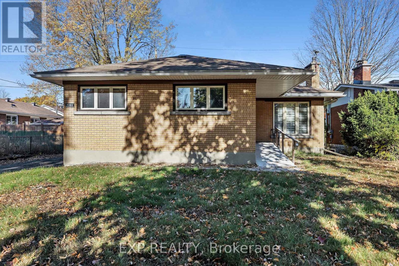 Property image for 2393 SHELDON AVENUE|Ottawa, Ontario K2C1K4