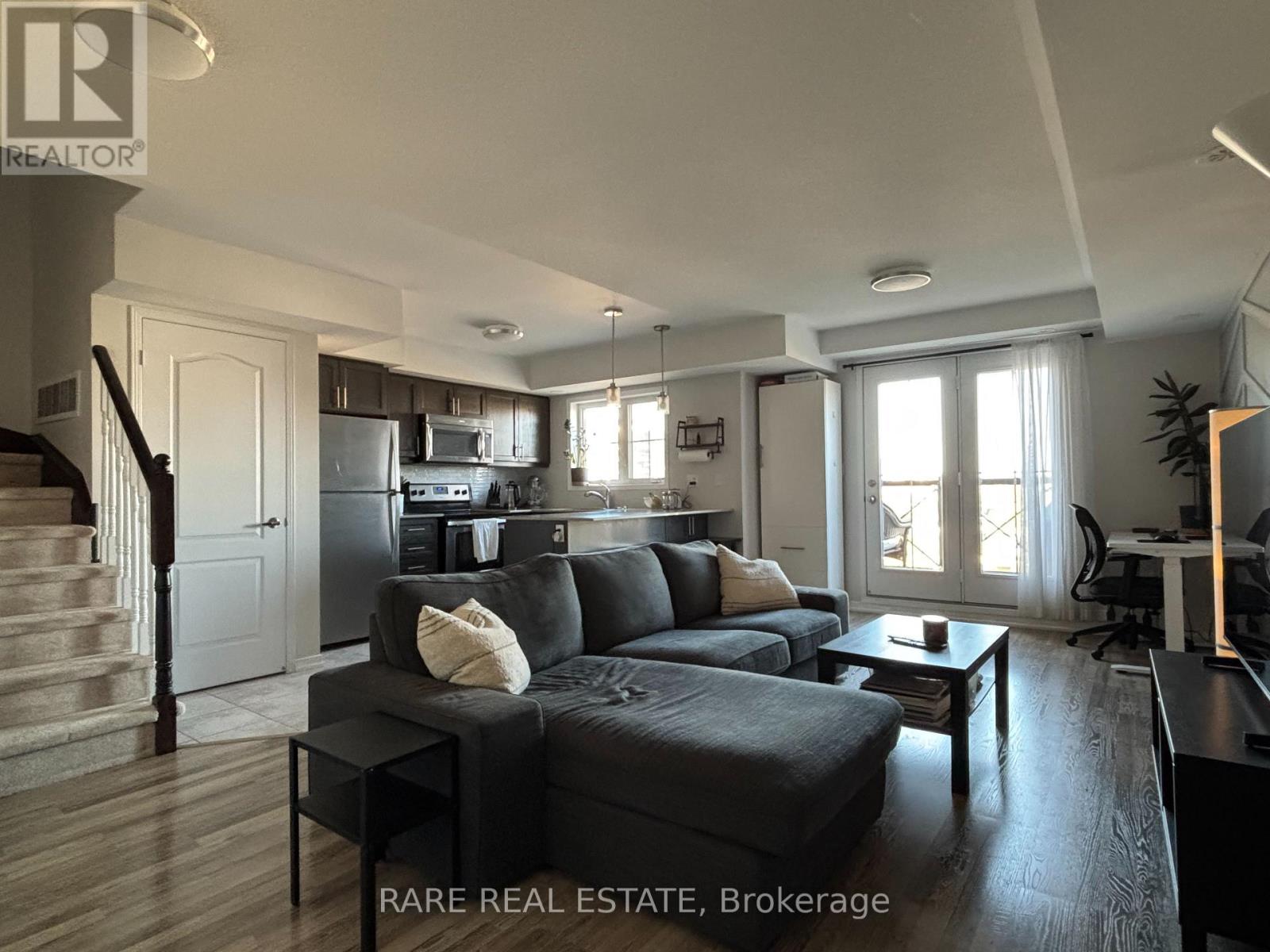 Property image for 20 - 2484 POST ROAD|Oakville (RO River Oaks), Ontario L6H0K1