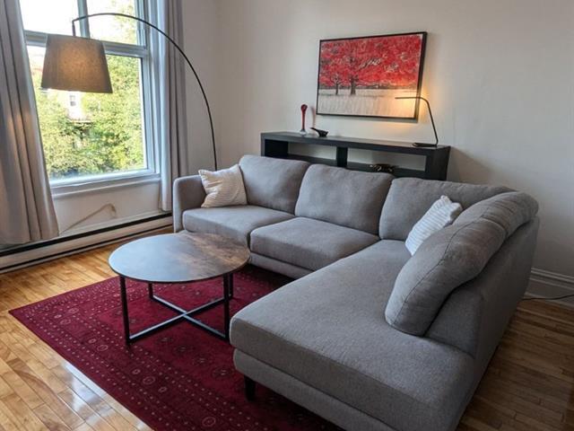 4686 Av. Papineau|Montréal (Le Plateau-Mont-Royal), Quebec H2H1V3