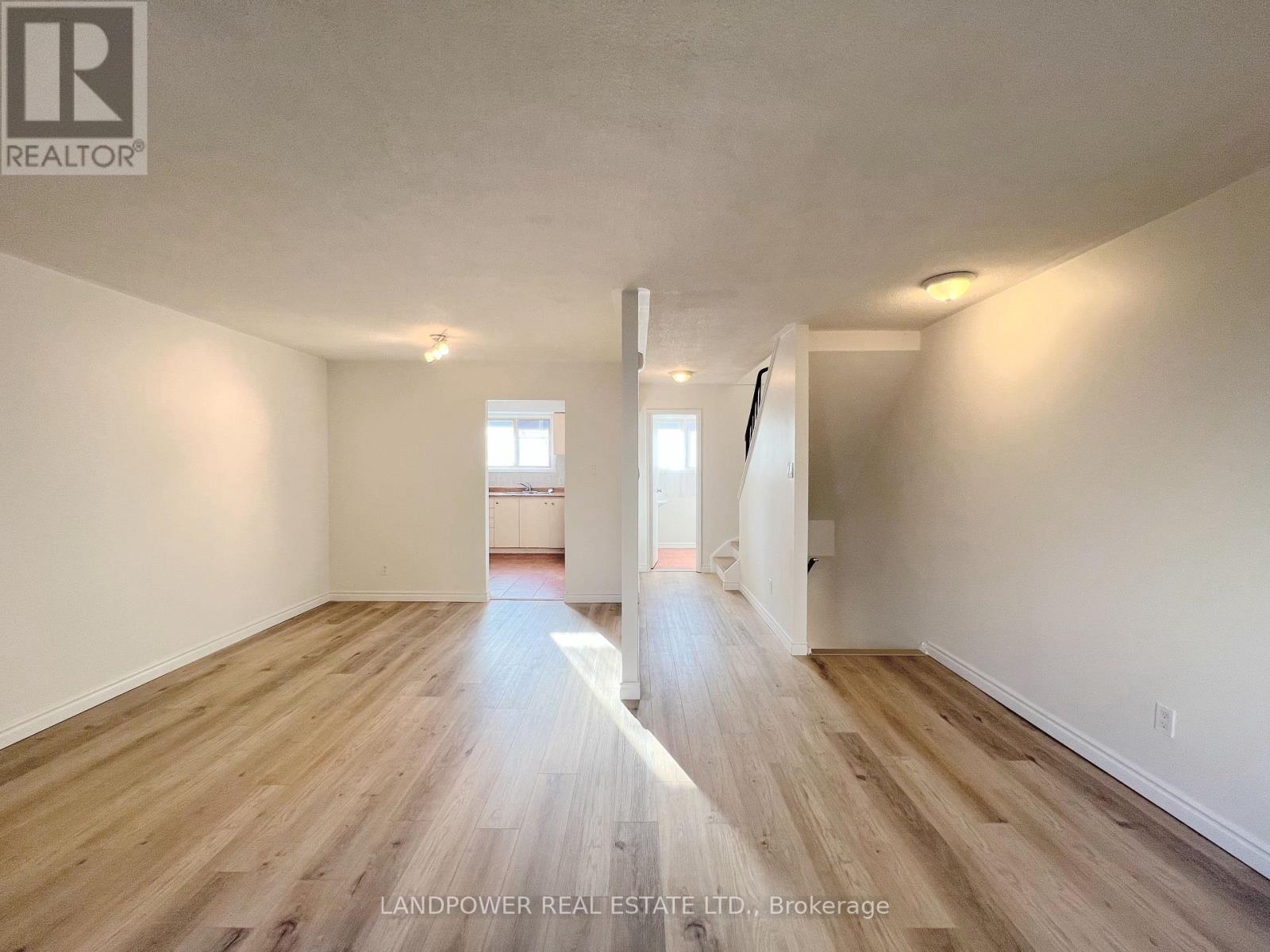 Property image for 41 YELLOW BIRCHWAY|Toronto (Hillcrest Village), Ontario M2H2S9