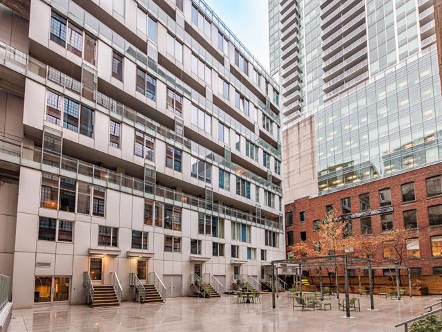 445 Av. Viger O.|#317|Montréal (Ville-Marie), Quebec H2Z2B8