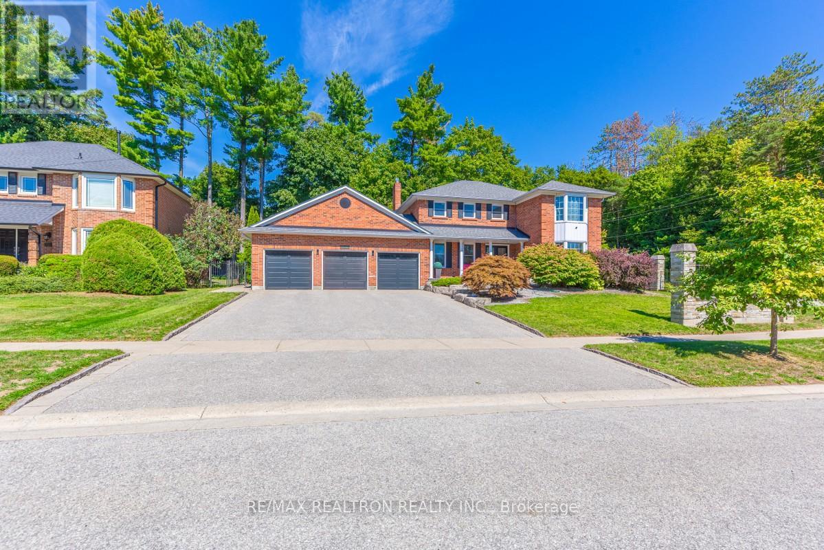 Property image for 1206 HALSEY LANE|Pickering (Liverpool), Ontario L1X1W1