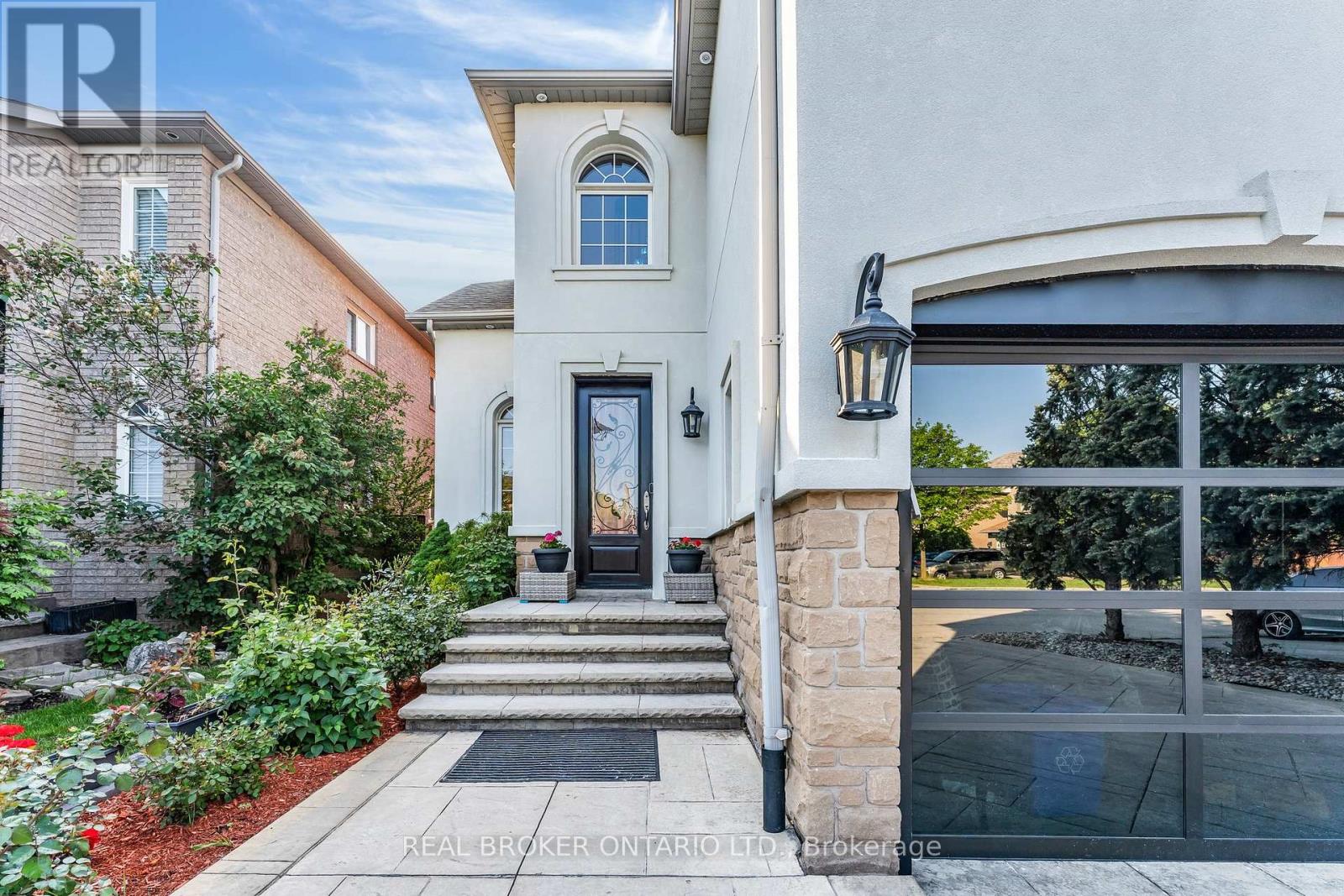 Property image for 2293 WOODCREST DRIVE|Oakville (WM Westmount), Ontario L6M4C5