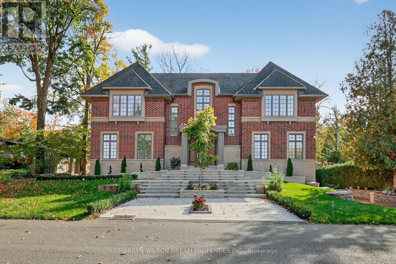 Property image for 250 SANDRIDGE ROAD|Ottawa, Ontario K1L5A2