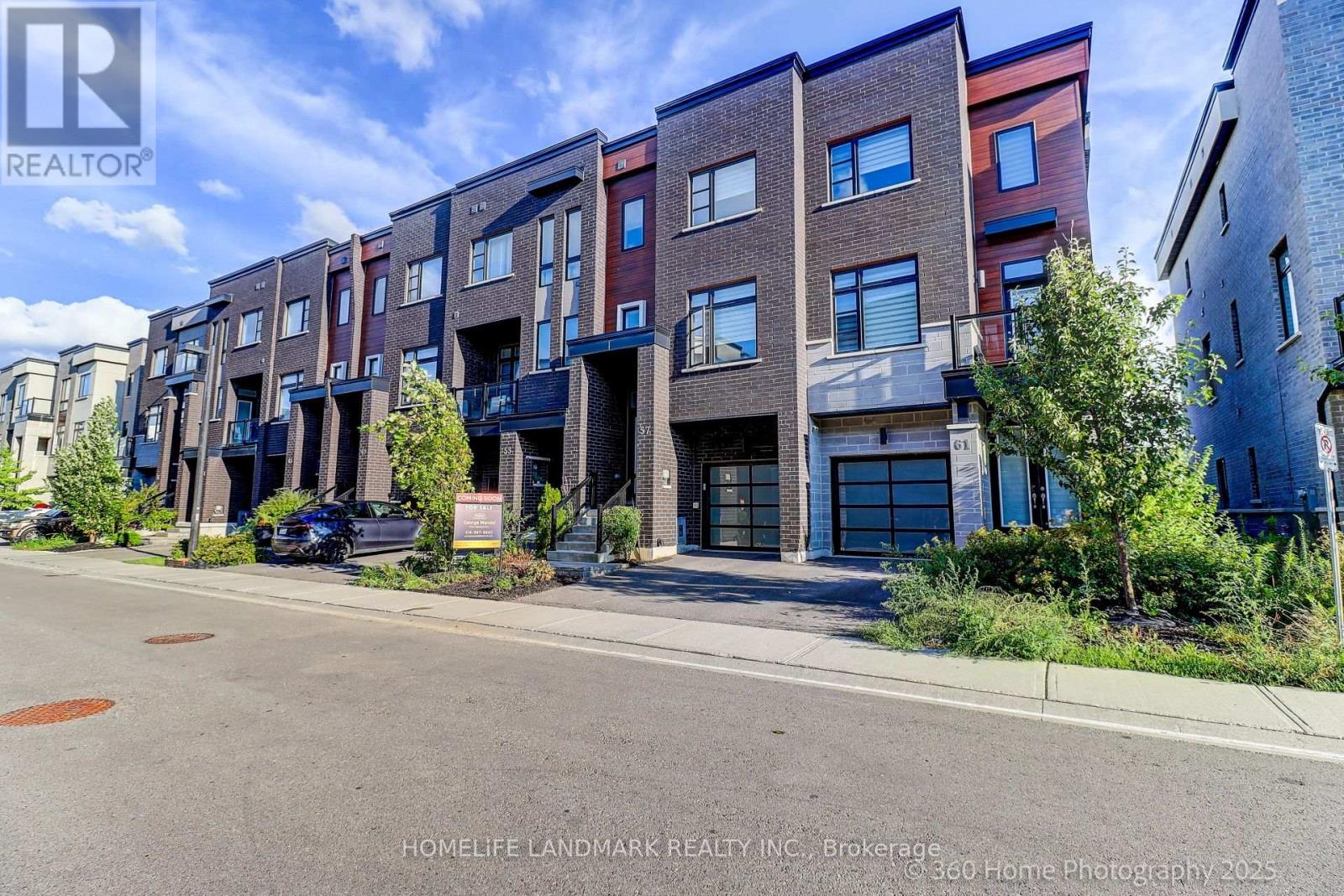 Property image for 57 LASKIN DRIVE|Vaughan (Patterson), Ontario L6A5A4