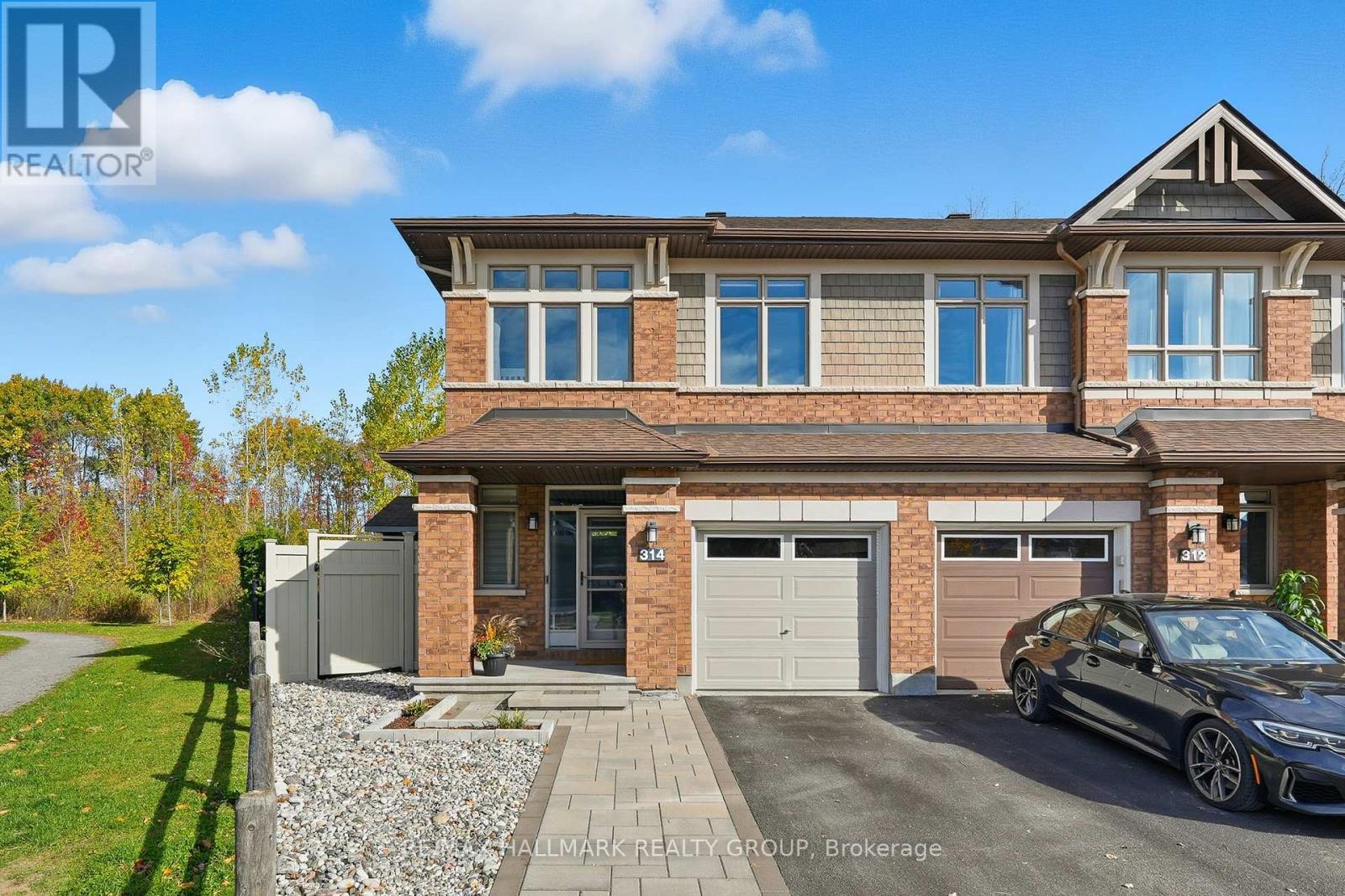 314 MELODIE STREET|Ottawa, Ontario K1W0H9