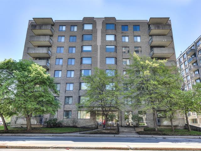 7900 Ch. de la Côte-St-Luc|#120|Côte-Saint-Luc, Quebec H4W3G8