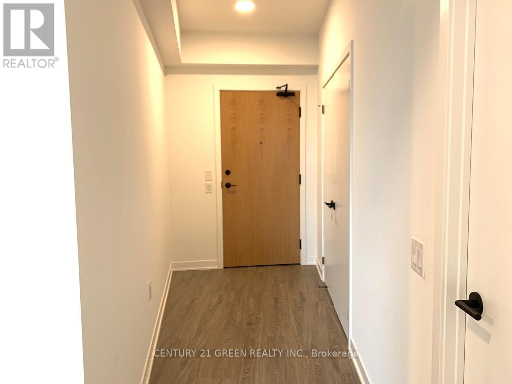 Property image for 2013 - 2495 EGLINTON AVENUE W|Mississauga (Central Erin Mills), Ontario M9B6J7