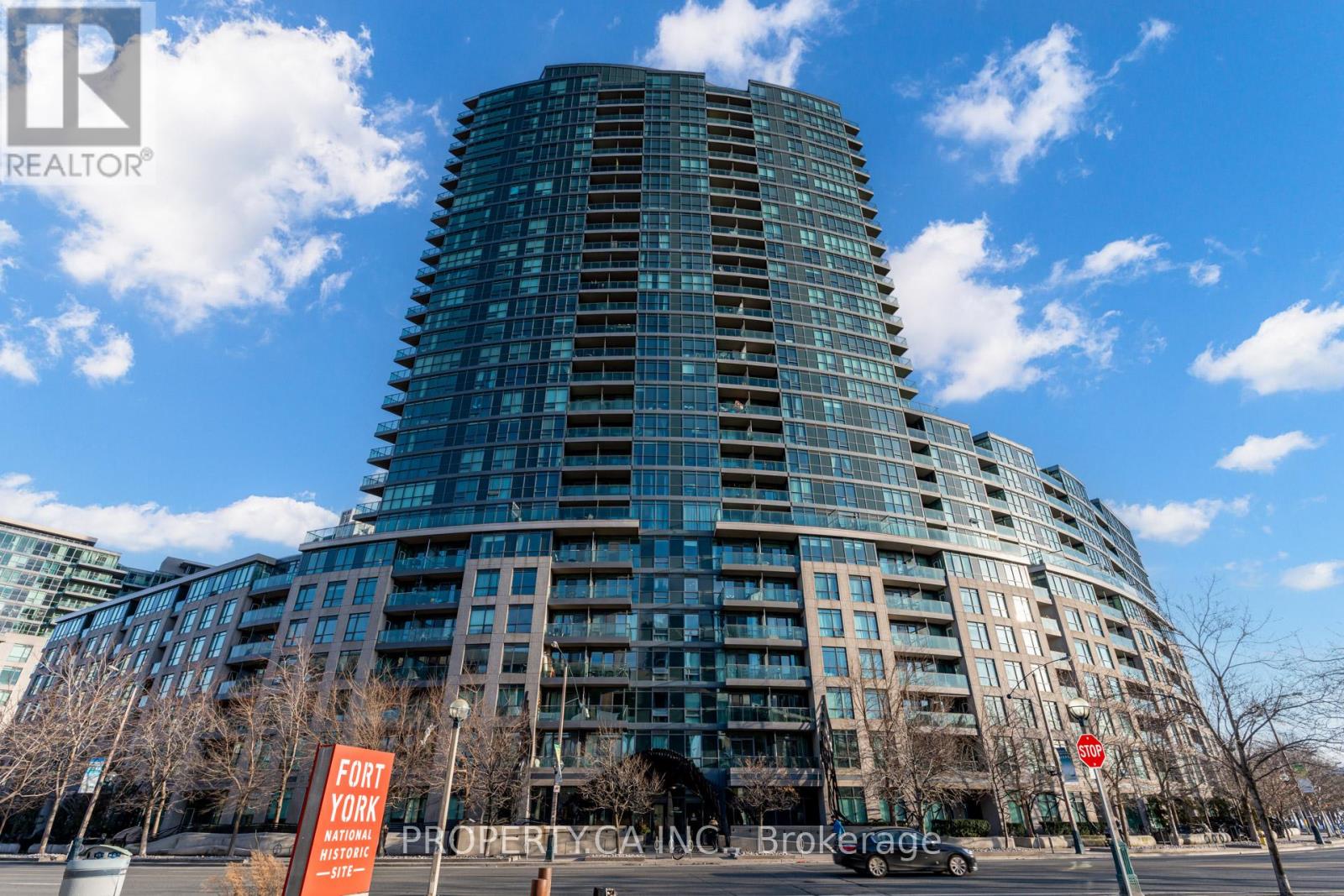 Property image for 713 - 231 FORT YORK BOULEVARD|Toronto (Niagara), Ontario M5B1B2