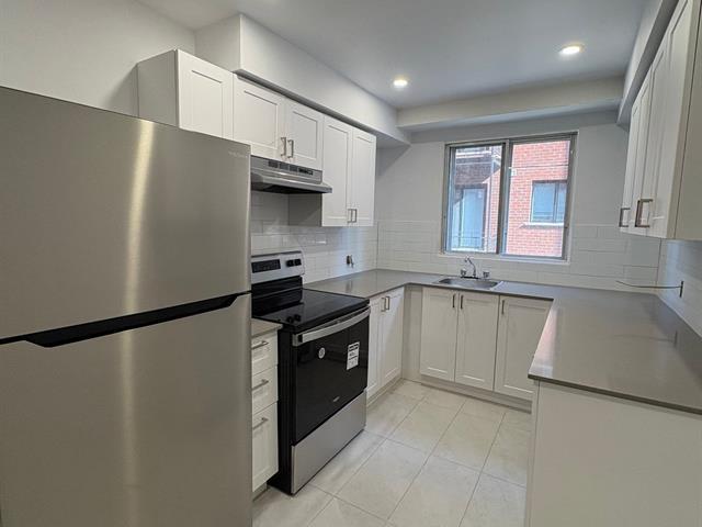 5805 Ch. de la Côte-St-Luc|#6|Côte-Saint-Luc, Quebec H3X2G2