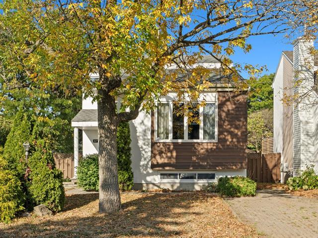 Property image for 977 Rue de Bromont|Longueuil (Le Vieux-Longueuil), Quebec J4M2P9