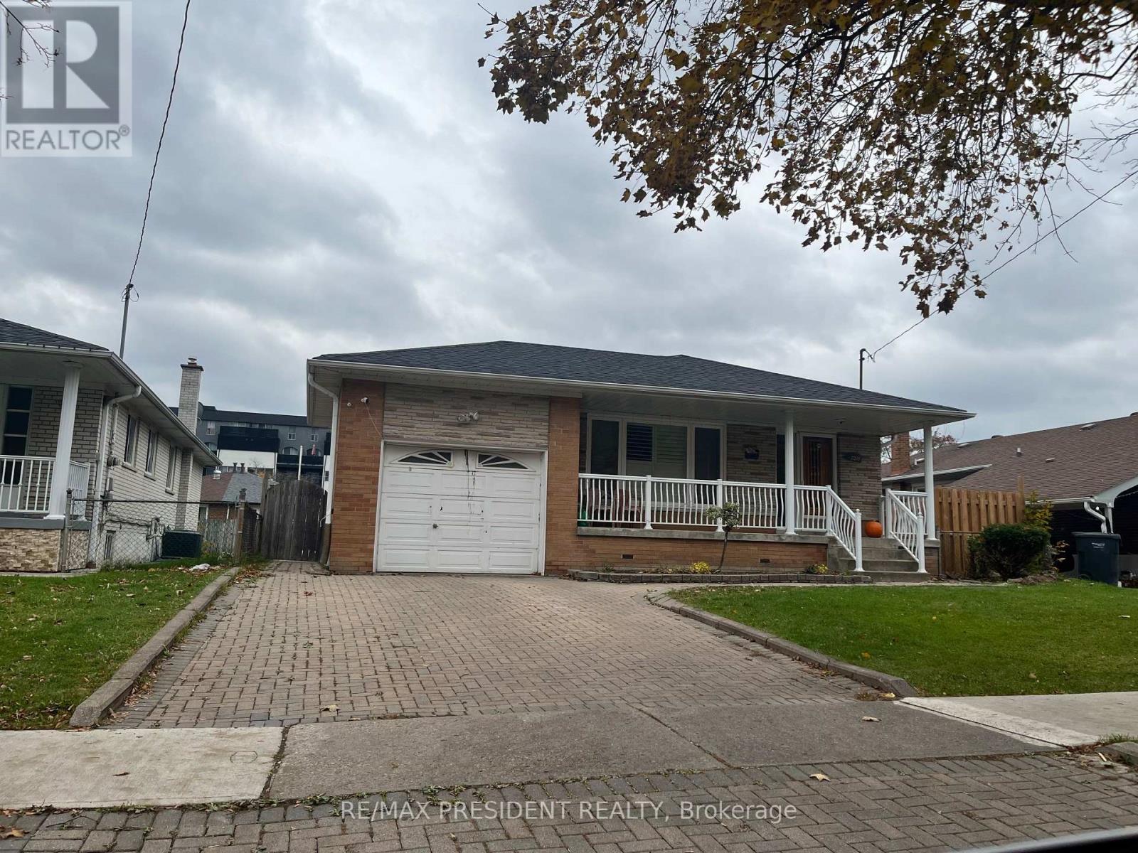 Property image for 7276 DELLAPORT DRIVE|Mississauga (Malton), Ontario L4T2P7