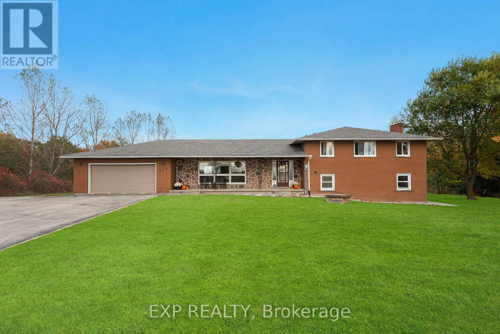 Property image for 548 MILLGROVE SIDE ROAD|Hamilton (Dundas), Ontario L9H5E2