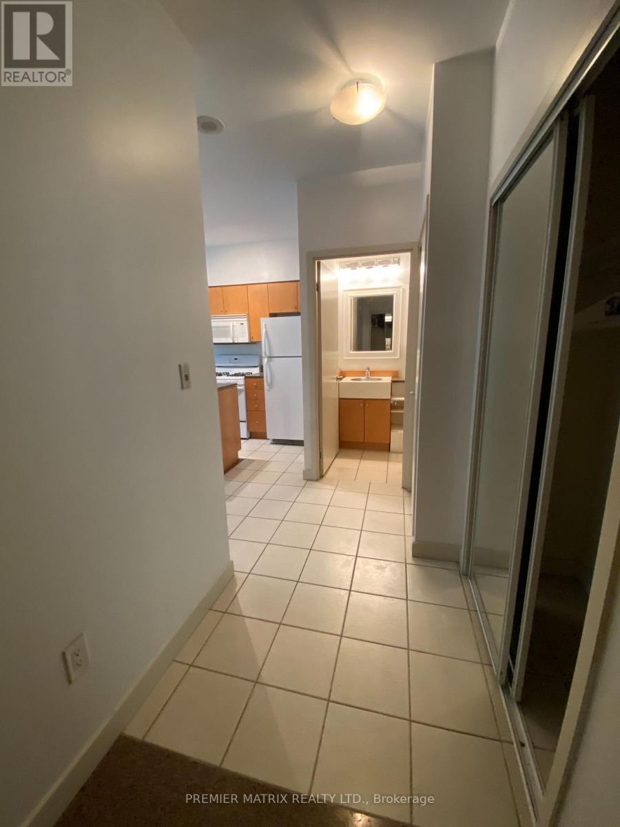 Property image for 101 - 10 NAVY WHARF COURT|Toronto (Waterfront Communities), Ontario M5V3V2