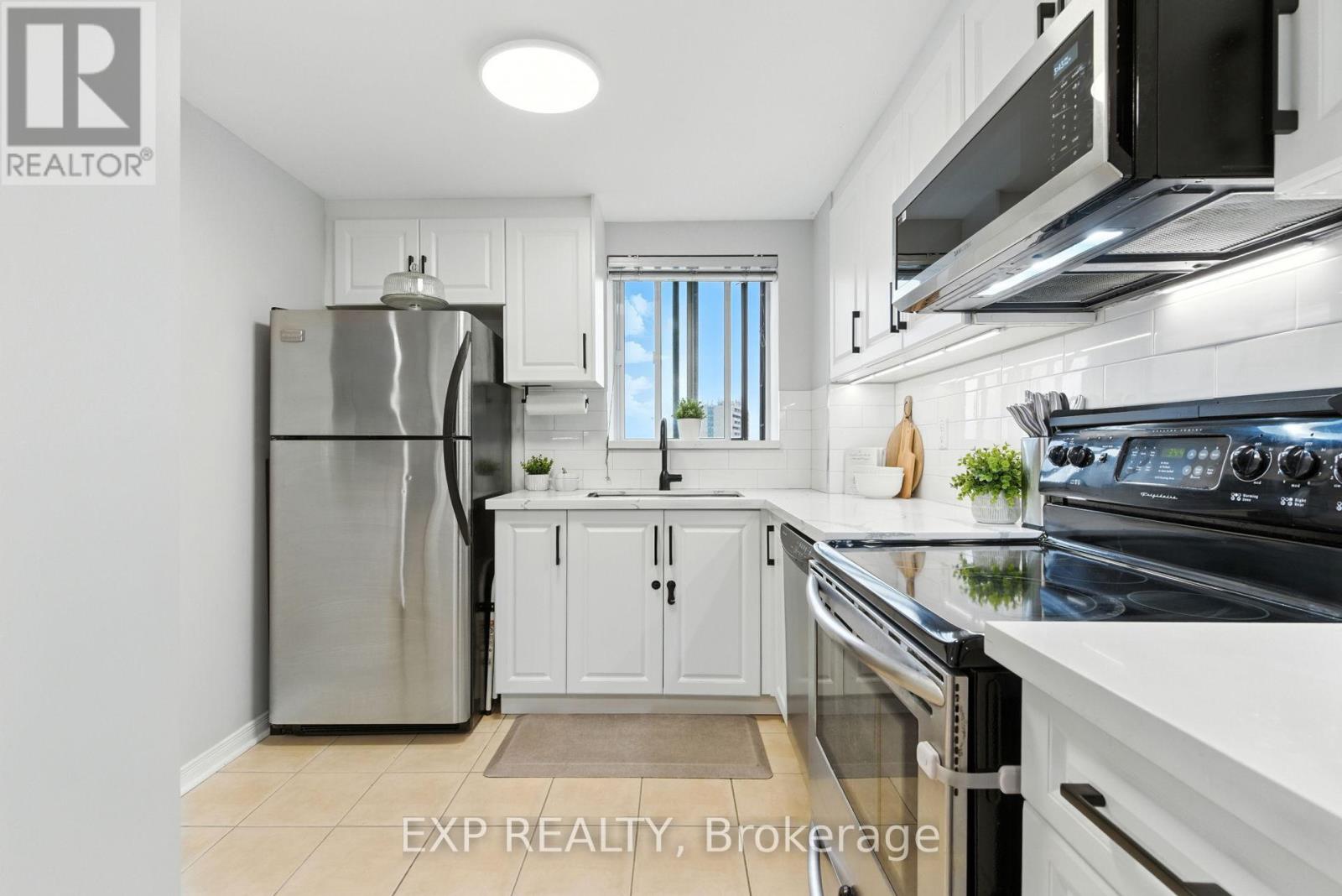 Property image for 514 - 6720 GLEN ERIN DRIVE|Mississauga (Meadowvale), Ontario L5N3K8