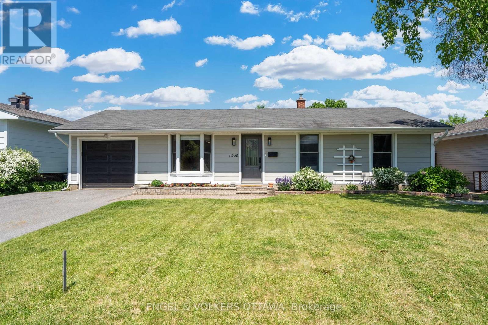 Property image for 1369 FONTENAY CRESCENT|Ottawa, Ontario K1V7K5