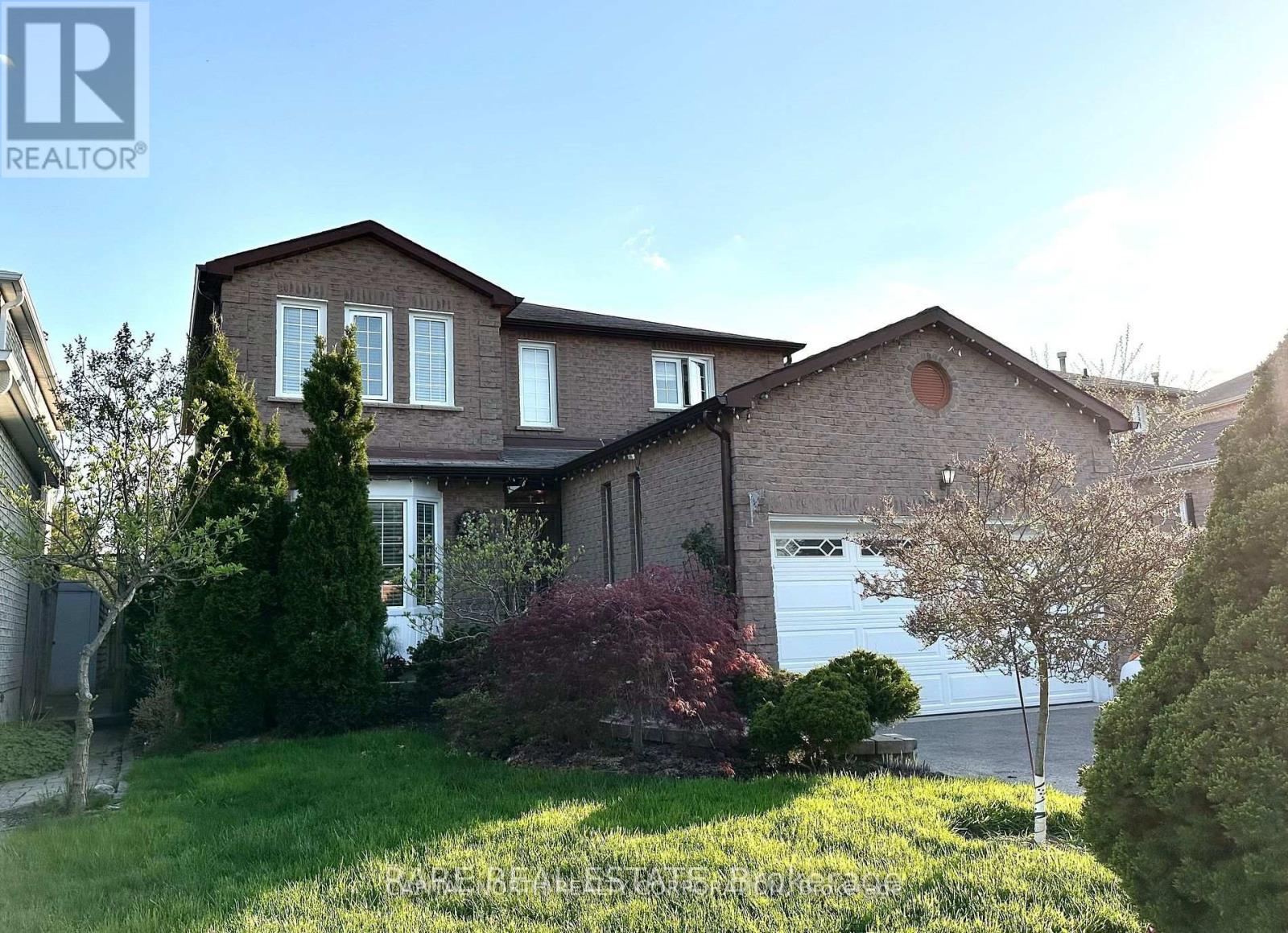 Property image for UNIT B - 2366 DENVALE DRIVE W|Pickering (Brock Ridge), Ontario L1X2H5