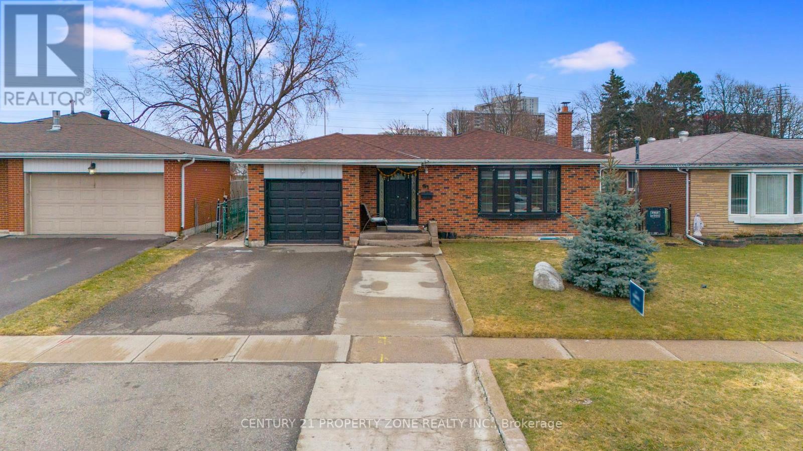 Property image for 51 GLEBE CRESCENT|Brampton (Northgate), Ontario L6S1E9