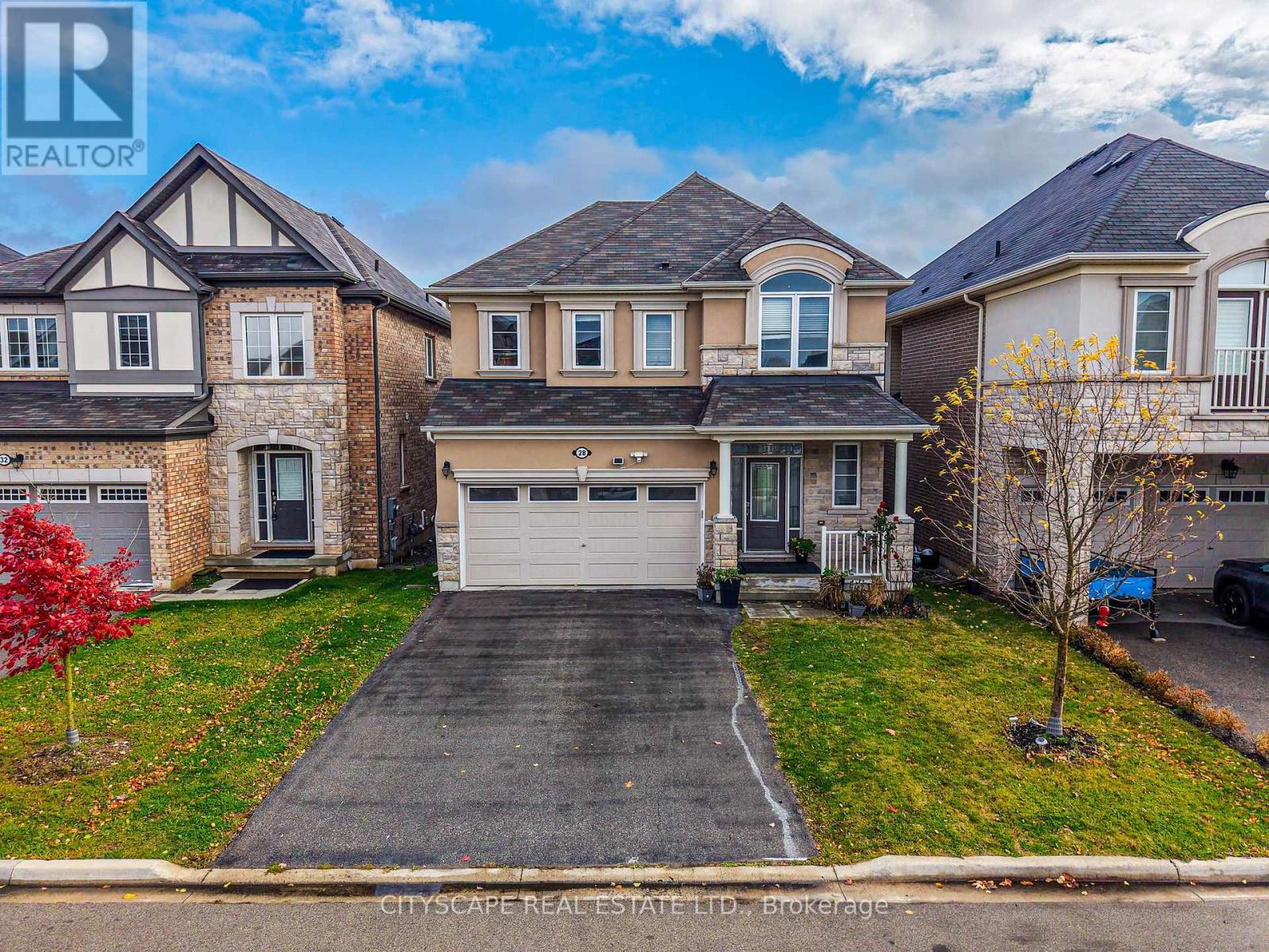 Property image for 28 CELANO DRIVE|Hamilton (Waterdown), Ontario L8B1V3