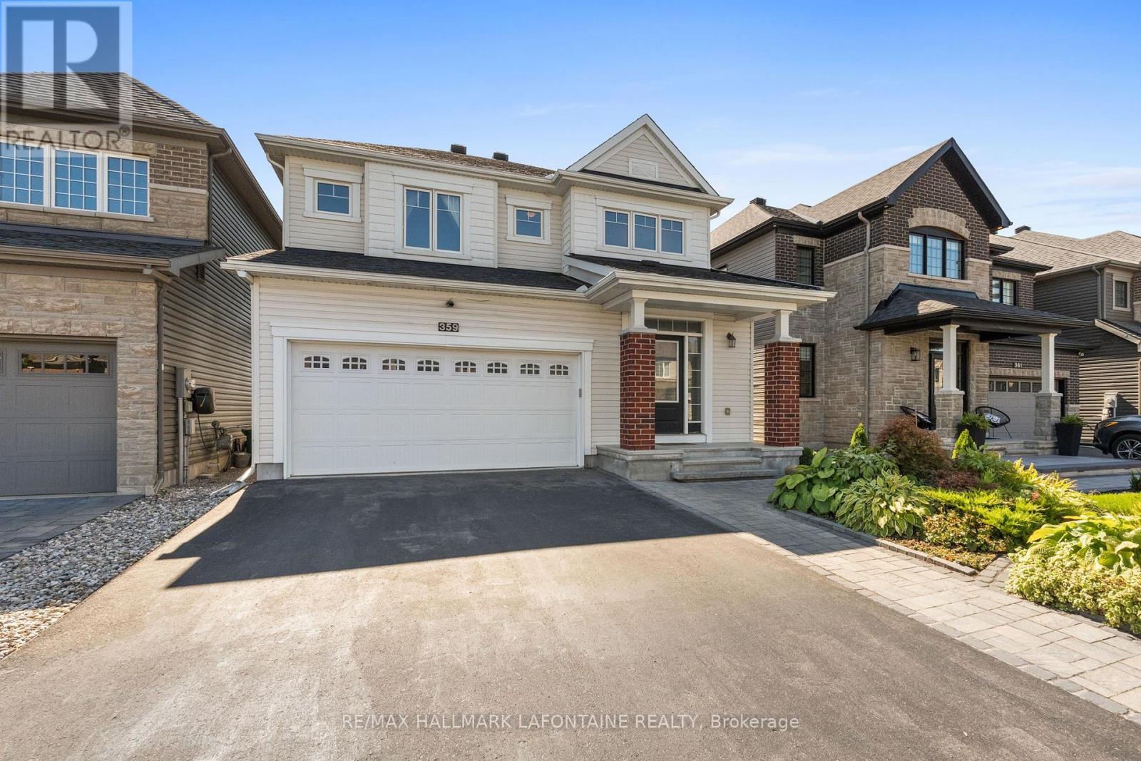 359 HEPATICA WAY|Ottawa, Ontario K4A0Z1