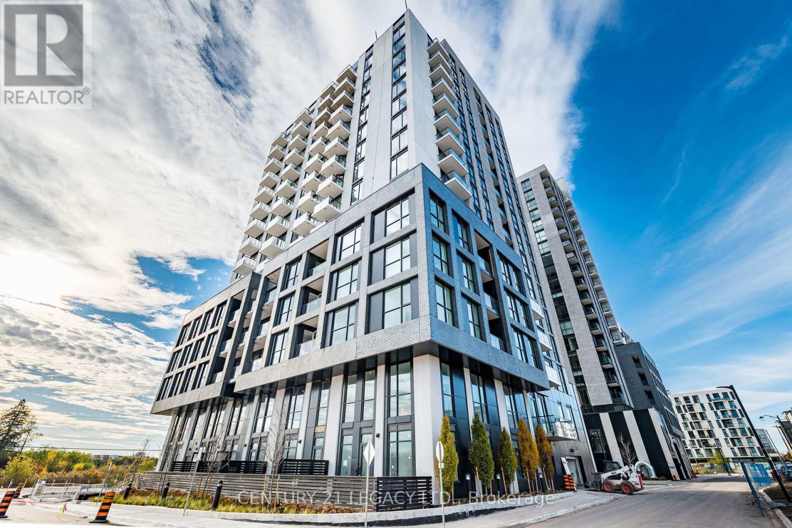 Property image for 710 - 3071 TRAFALGAR ROAD|Oakville (JM Joshua Meadows), Ontario L6H8C6