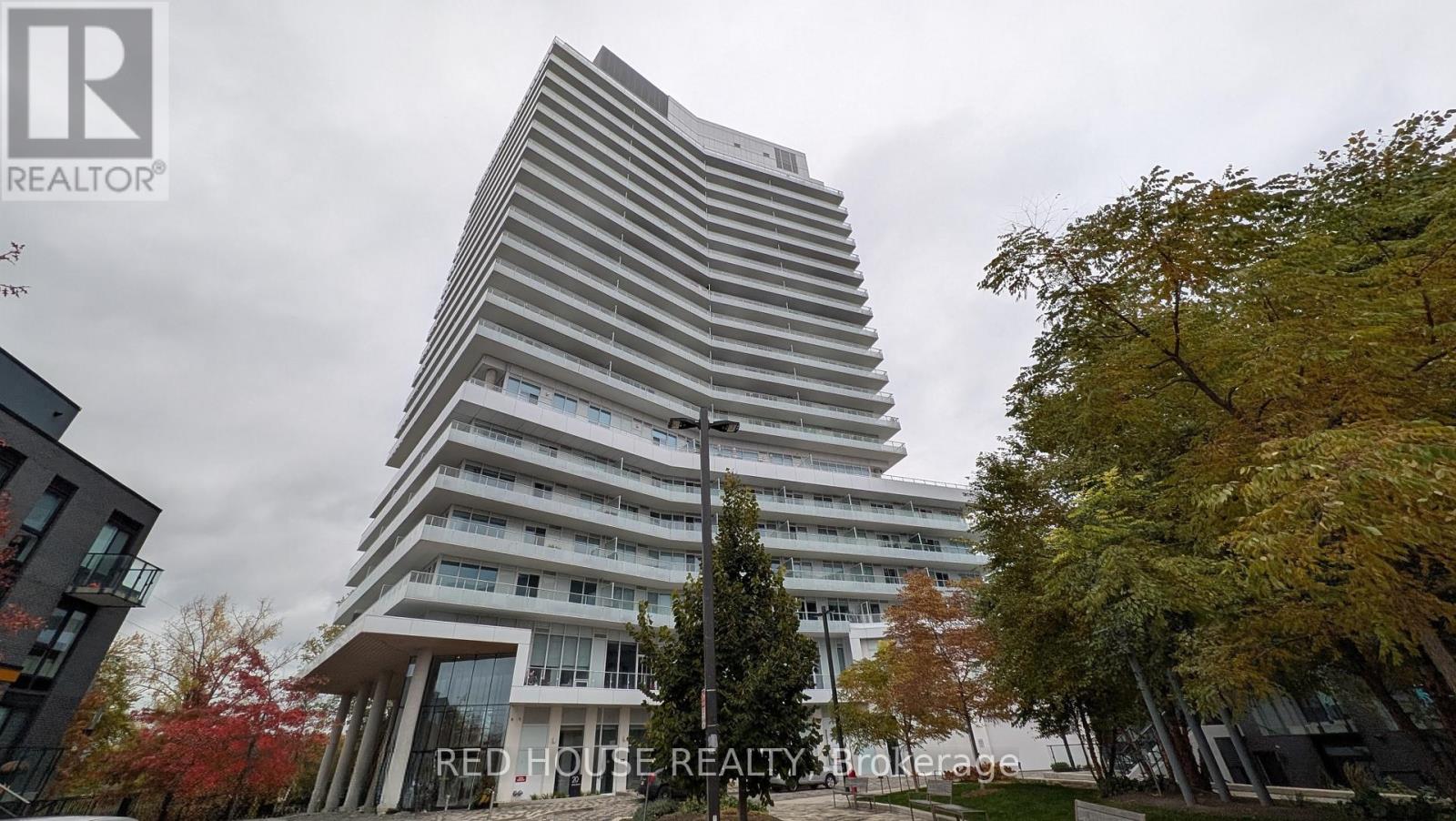 Property image for 902 - 20 BRIN DRIVE N|Toronto (Edenbridge-Humber Valley), Ontario M8X0B2