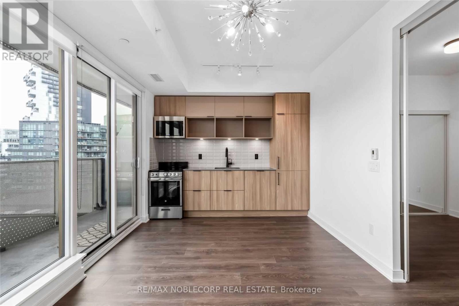 Property image for 919 - 60 TANNERY ROAD|Toronto (Waterfront Communities), Ontario M5A0S8