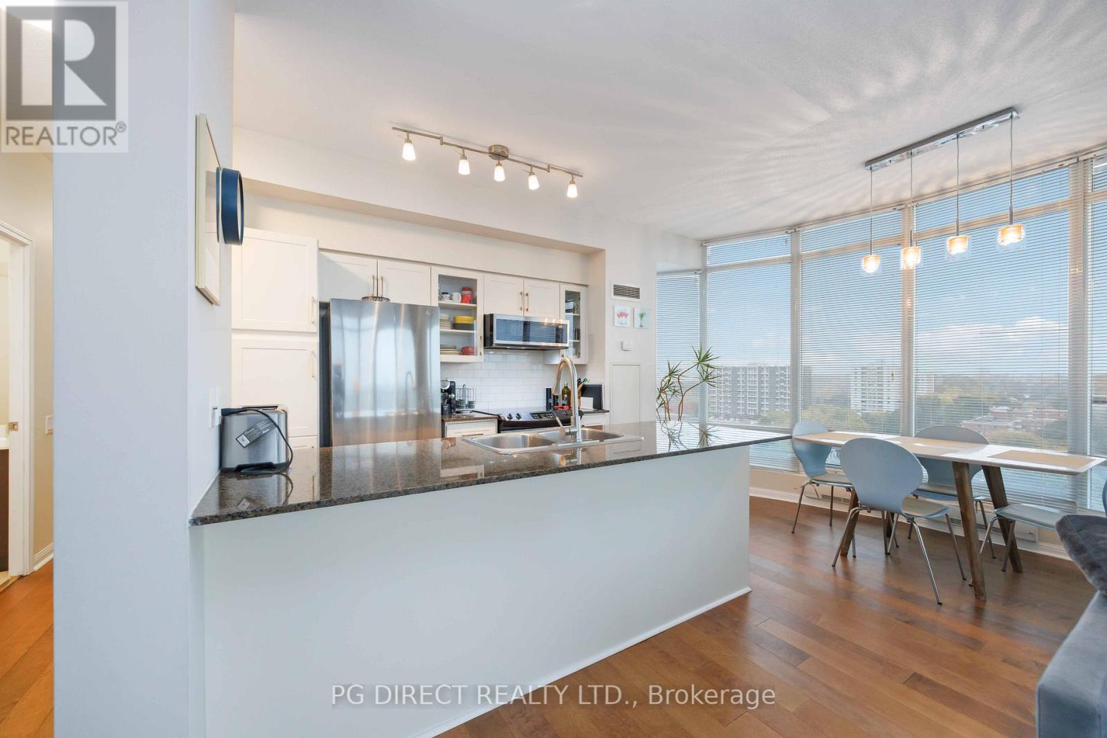 Property image for 1505 - 15 WINDERMERE AVENUE|Toronto (High Park-Swansea), Ontario M6S5A2