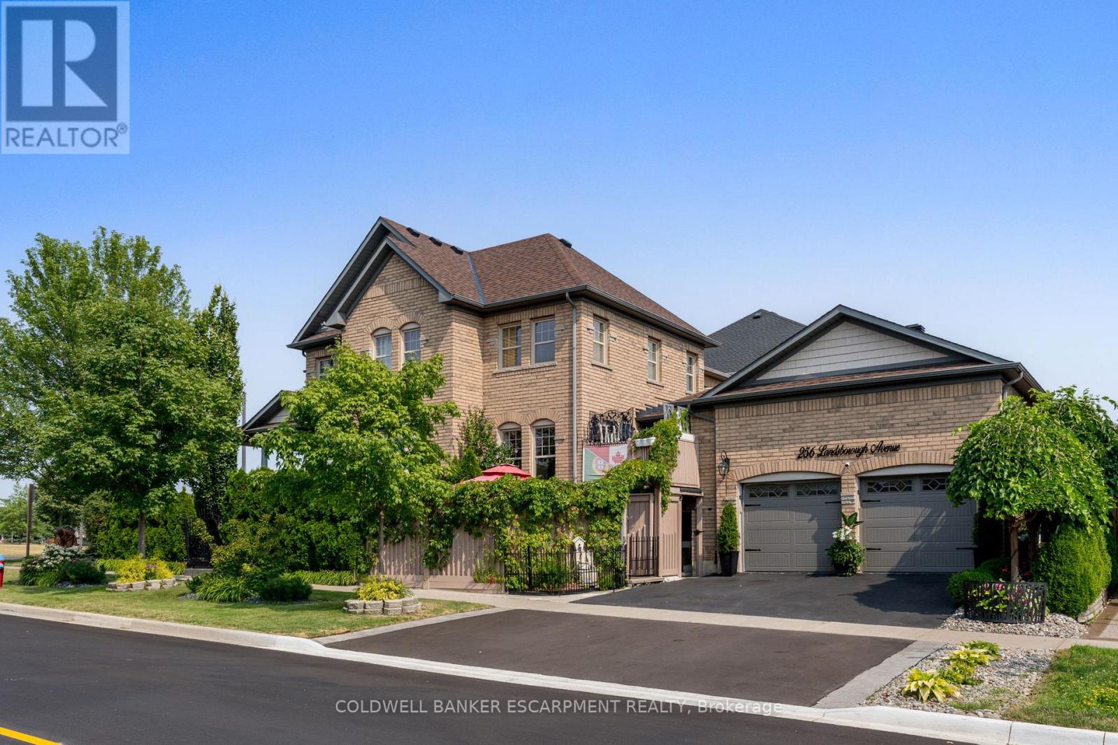 Property image for 256 LANDSBOROUGH AVENUE|Milton (SC Scott), Ontario L9T0T4