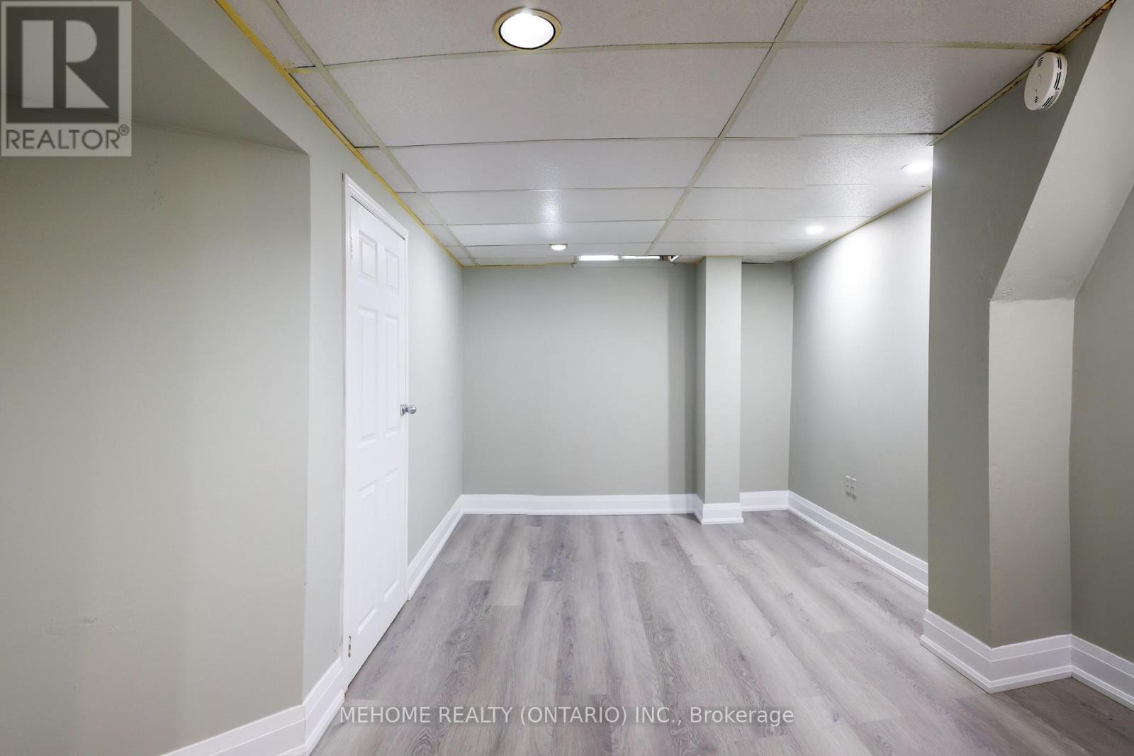 Property image for 5209 PALOMAR CRESCENT|Mississauga (Hurontario), Ontario L5R2X2